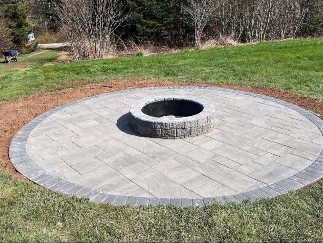 Circular firepit design